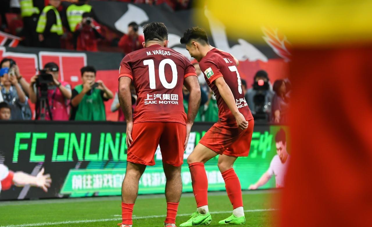 开云体育sports-赛地聚焦：中超清晨热度飙升，浙江队伤情更新，更衣室稳定，阵容厚度经受考验的简单介绍-开云体育sports