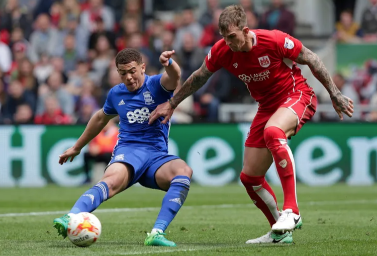 kysports-包含国际比赛日波尔图调整名单以备意甲，豪取连胜环节打磨，底气十足，细节决定成败的词条-kysports