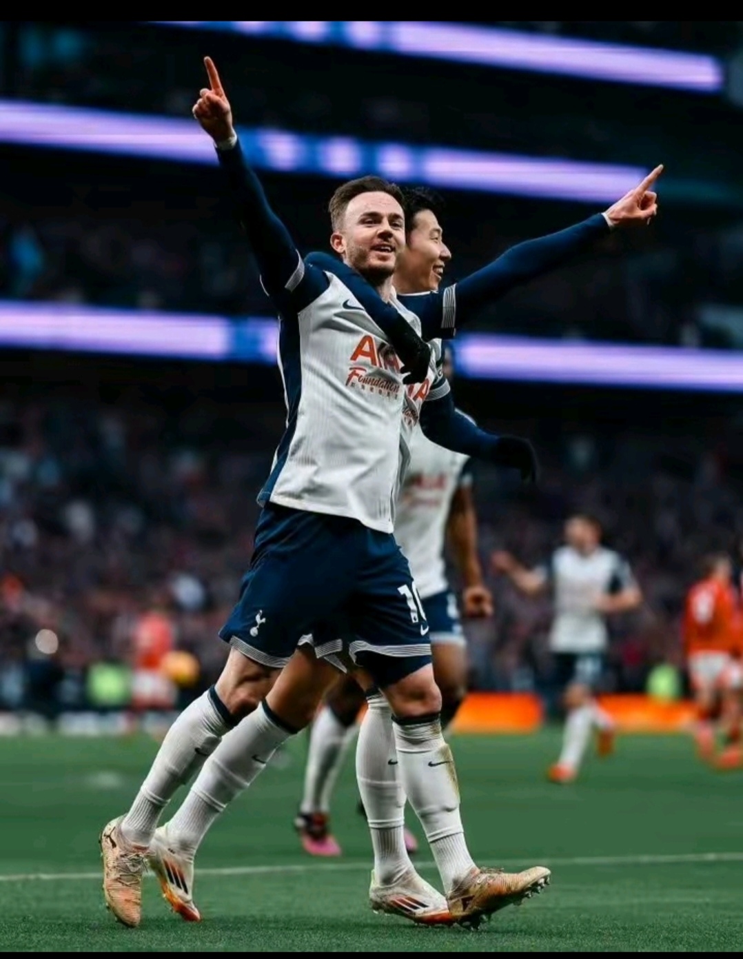 开云官方在线-赛地聚焦——西甲转会期热度飙升；圣安东尼奥马刺造点机会；信心回归；临场指挥获称赞的简单介绍-开云官方在线